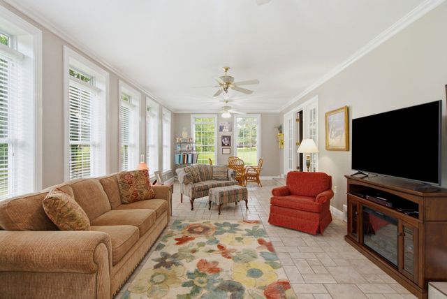 318 Walnut Ct, White House, TN 37188