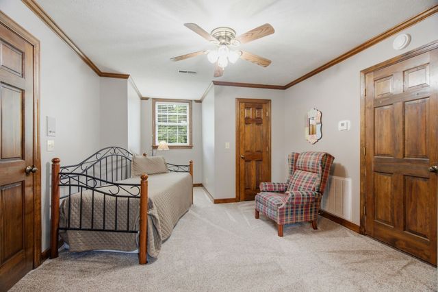 318 Walnut Ct, White House, TN 37188