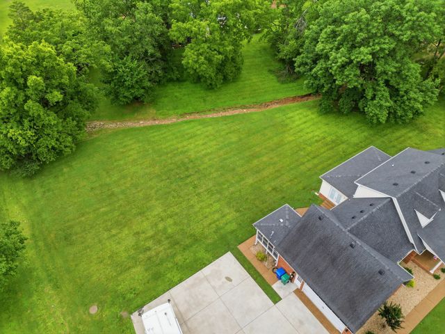 318 Walnut Ct, White House, TN 37188