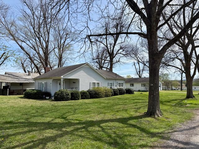 1010 Main Street, Kimball, TN 37347