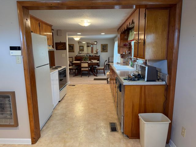 1010 Main Street, Kimball, TN 37347