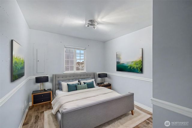 2502 NE 7th Street, Renton, WA 98056