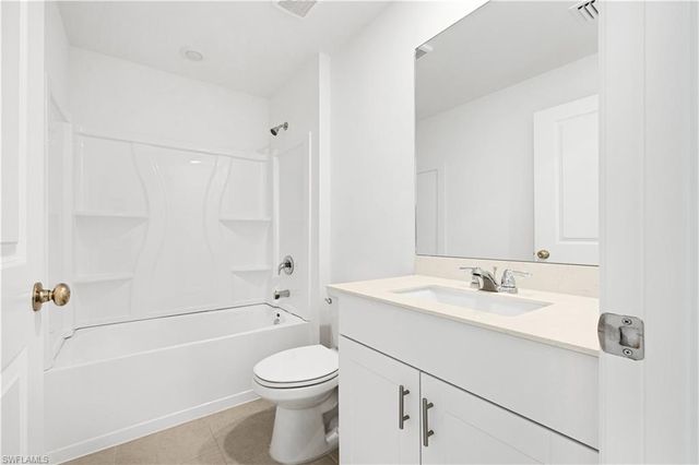 17158 Pompeii WAY, North Fort Myers, FL 33917