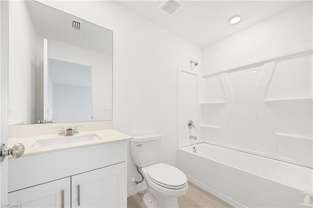 17158 Pompeii WAY, North Fort Myers, FL 33917