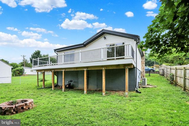 25 ALSACE AVE, Temple, PA 19560