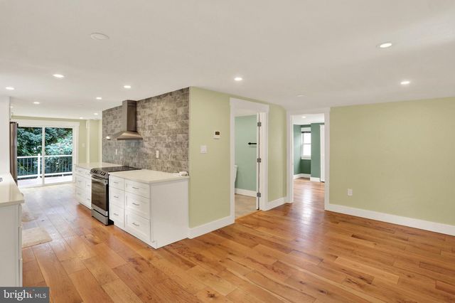 25 ALSACE AVE, Temple, PA 19560