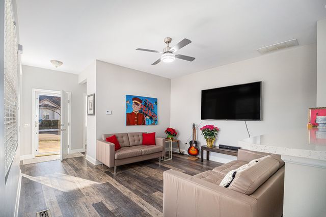 12127 White Tail Lane, Huntley, IL 60142