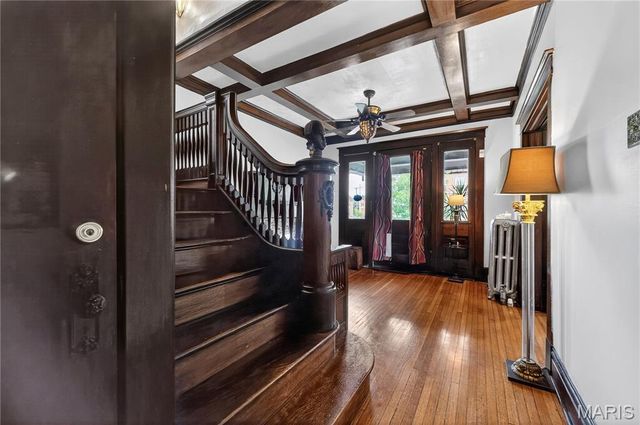 5186 Vernon Avenue, St Louis, MO 63113