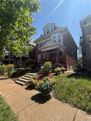5186 Vernon Avenue, St Louis, MO 63113
