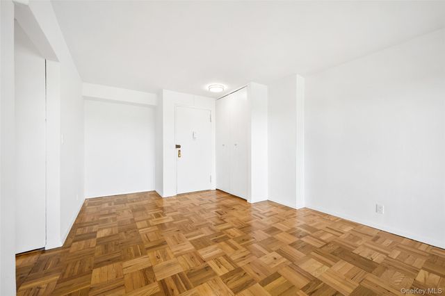 1853 Central Park Avenue 5J, Yonkers, NY 10710