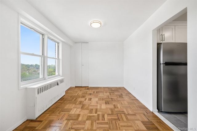 1853 Central Park Avenue 5J, Yonkers, NY 10710