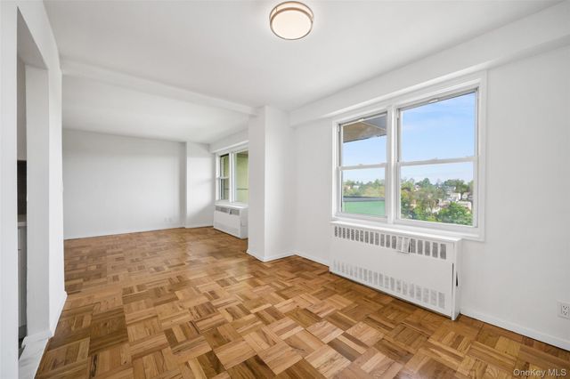 1853 Central Park Avenue 5J, Yonkers, NY 10710