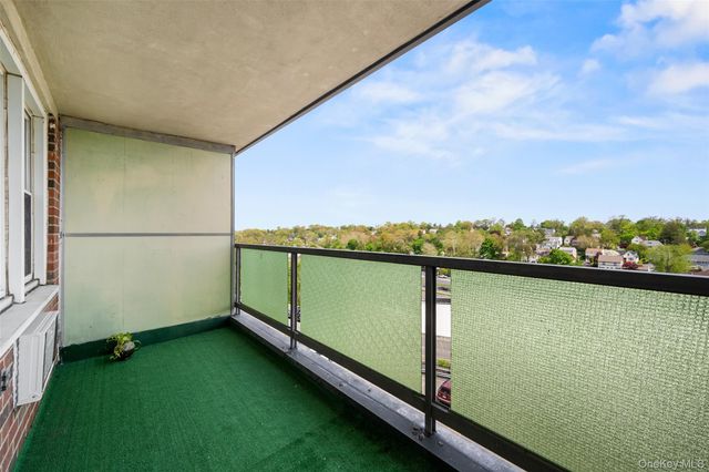 1853 Central Park Avenue 5J, Yonkers, NY 10710