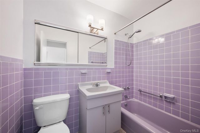 1853 Central Park Avenue 5J, Yonkers, NY 10710