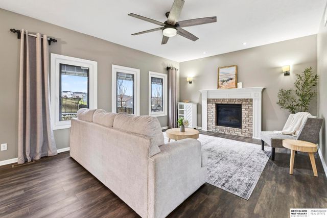 8524 Kilpatrick Parkway, Bennington, NE 68007