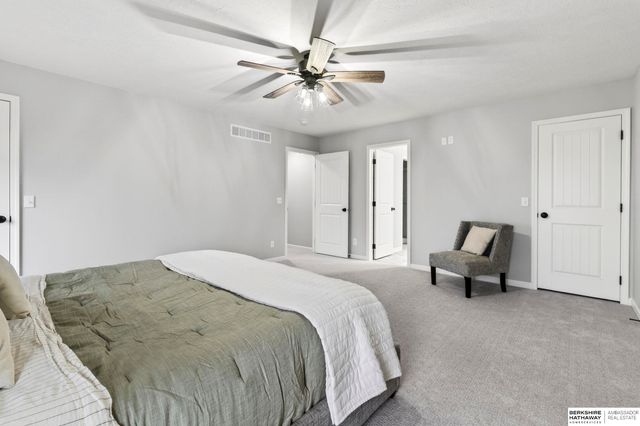 8524 Kilpatrick Parkway, Bennington, NE 68007