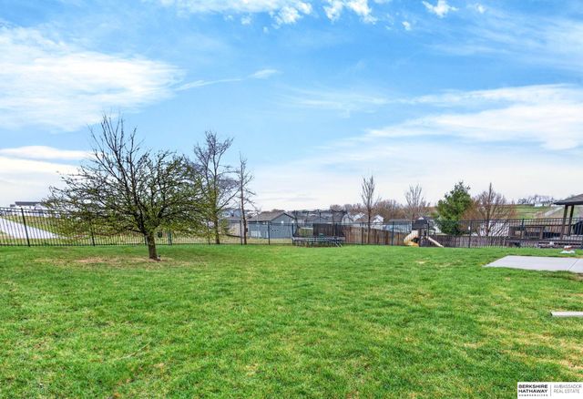 8524 Kilpatrick Parkway, Bennington, NE 68007