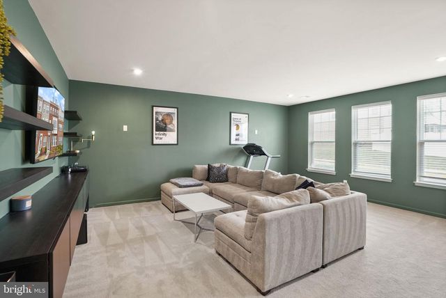 19298 FORKED CREEK TER, Leesburg, VA 20175