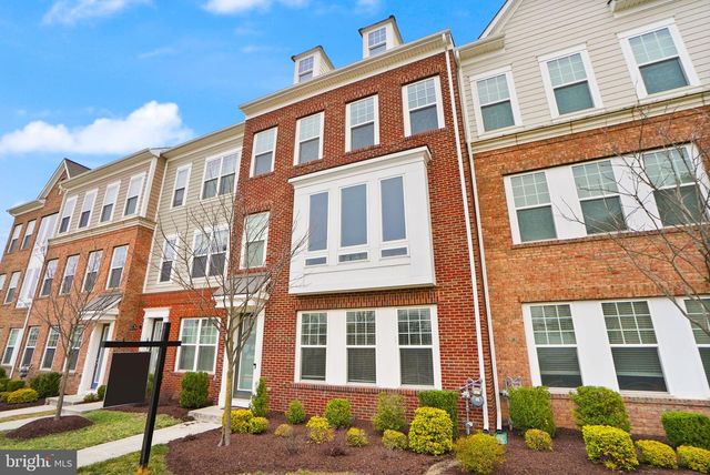 19298 FORKED CREEK TER, Leesburg, VA 20175