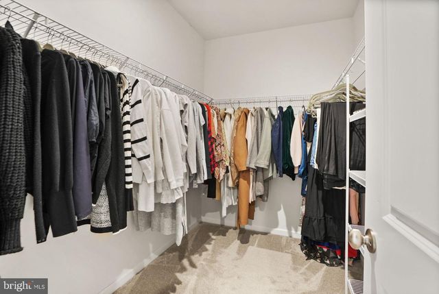 19298 FORKED CREEK TER, Leesburg, VA 20175