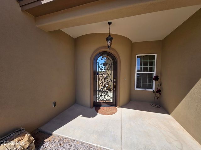 3370 Opitz Road, Anthony, NM 88021