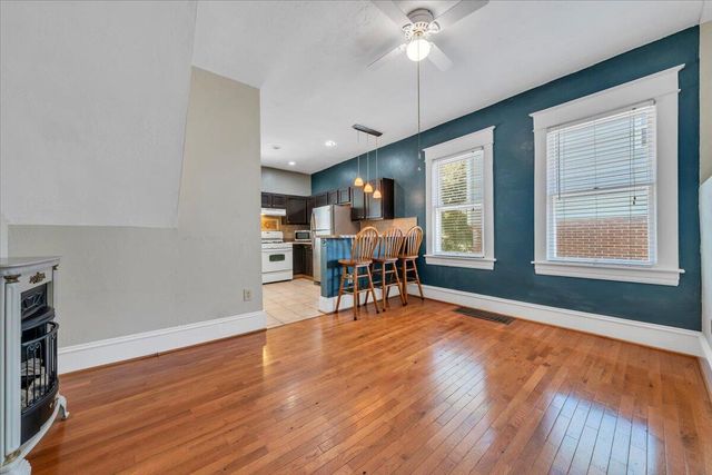1122 Murray AVE SE, Roanoke, VA 24013