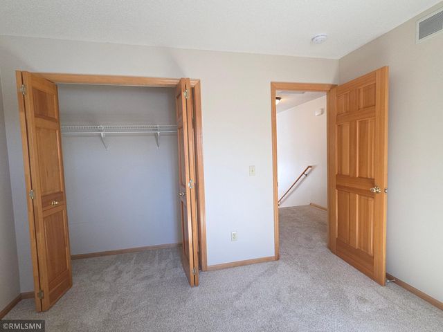 3420 Spring Glen Circle NW, Prior Lake, MN 55372