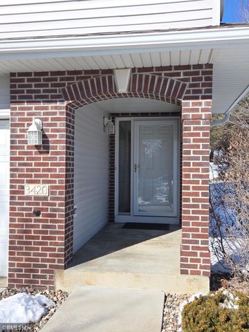 3420 Spring Glen Circle NW, Prior Lake, MN 55372