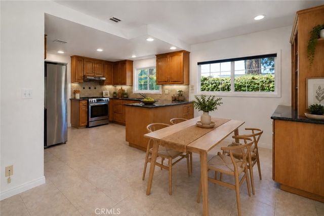 2574 Sirius Street, Thousand Oaks, CA 91360