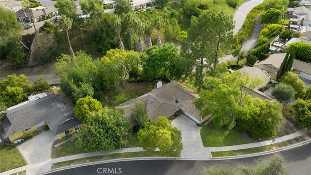 2574 Sirius Street, Thousand Oaks, CA 91360