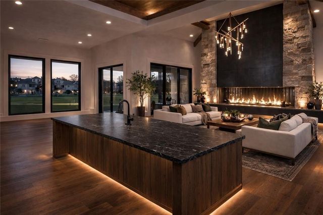 7103 W 185th Terrace, Overland Park, KS 66085