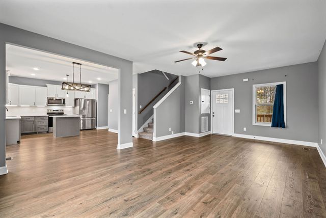 1395 Holden Drive, Clarksville, TN 37042