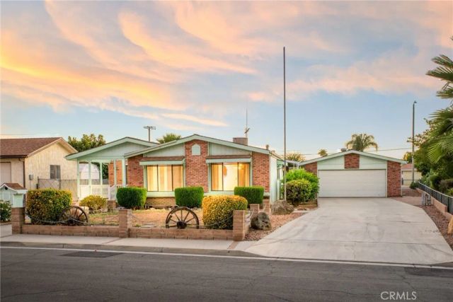25203 W Posey Drive, Hemet, CA 92544