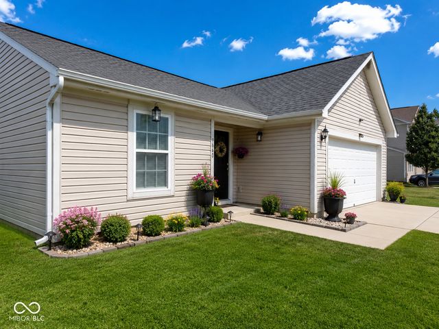 7648 Firecrest Lane, Camby, IN 46113