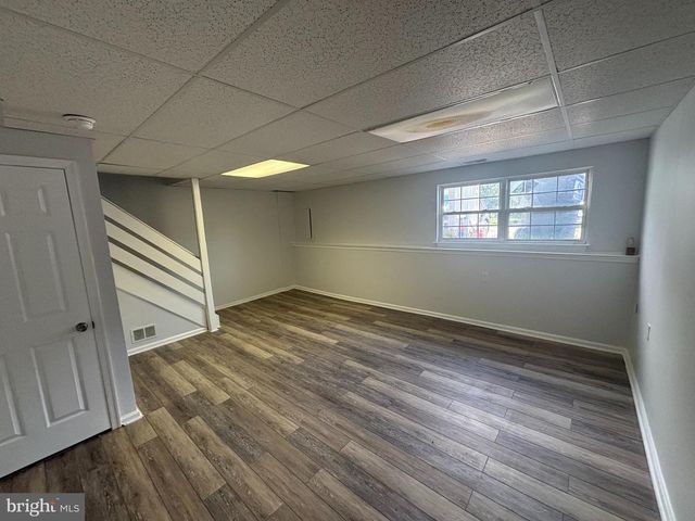 13 FREEDOM CT, New Castle, DE 19720