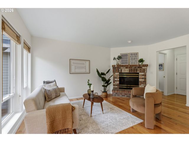9592 Nw ARBORVIEW Dr, Portland, OR 97229