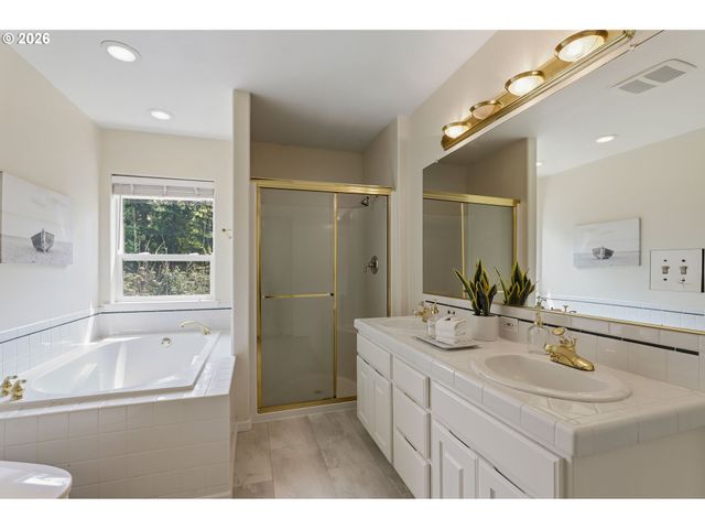 9592 Nw ARBORVIEW Dr, Portland, OR 97229