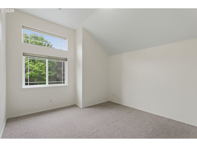 9592 Nw ARBORVIEW Dr, Portland, OR 97229