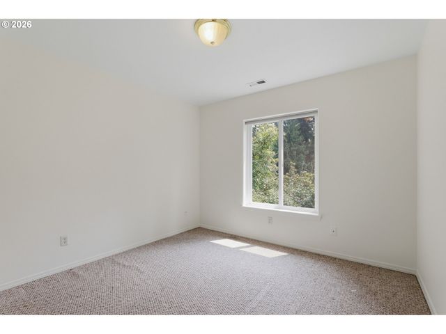 9592 Nw ARBORVIEW Dr, Portland, OR 97229