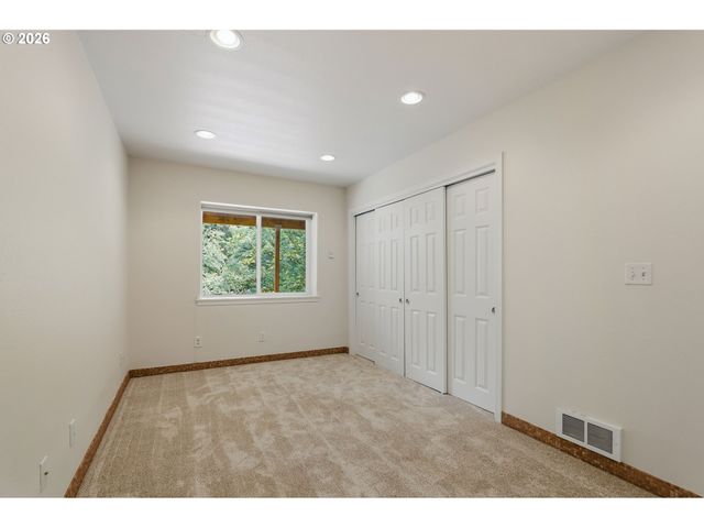 9592 Nw ARBORVIEW Dr, Portland, OR 97229