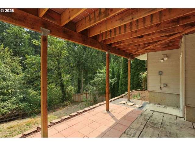 9592 Nw ARBORVIEW Dr, Portland, OR 97229