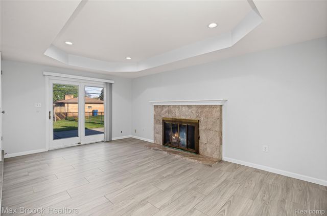 32340 Columbus Drive, Warren, MI 48088