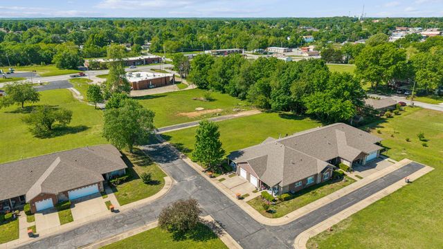 108 Saint Andrews Drive, Grove, OK 74344