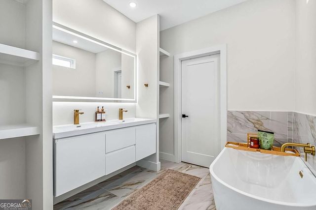337 Pine Street NE B, Atlanta, GA 30308