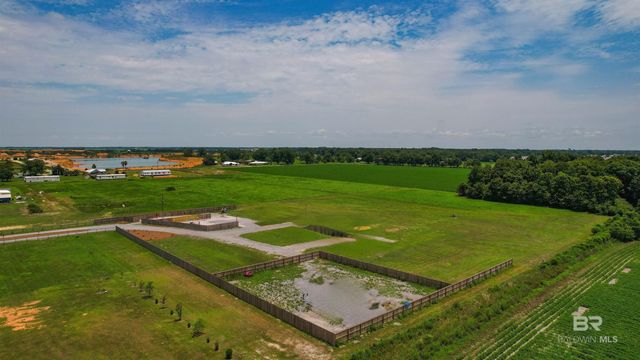 7824 County Road 19, Foley, AL 36535