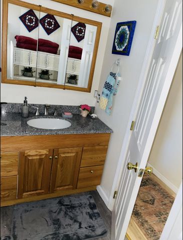 3919 Bristol Avenue, Klamath Falls, OR 97603