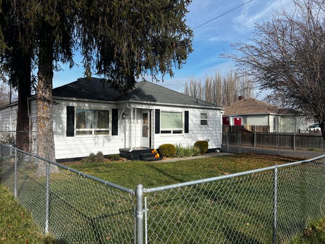3919 Bristol Avenue, Klamath Falls, OR 97603