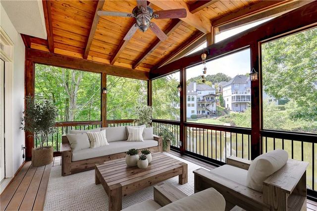 9195 Nesbit Lakes Drive, Alpharetta, GA 30022