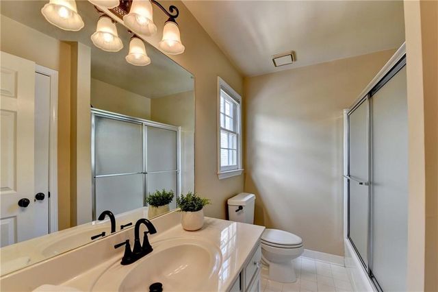 9195 Nesbit Lakes Drive, Alpharetta, GA 30022