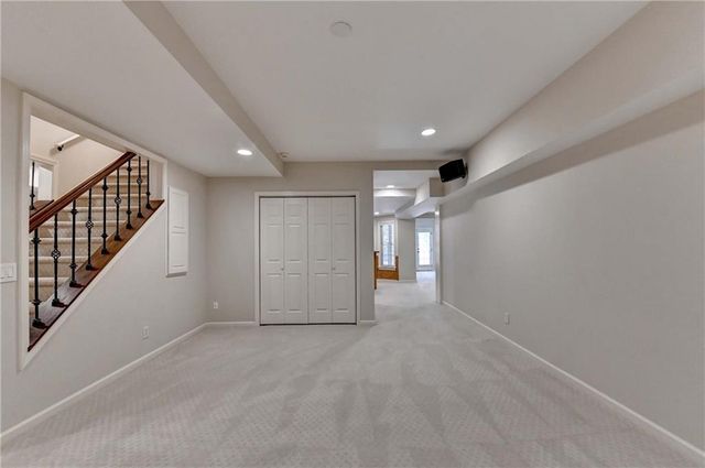 9195 Nesbit Lakes Drive, Alpharetta, GA 30022